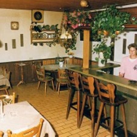Hotel-Restaurant Cordon Rouge Вольфенбюттель Экстерьер фото